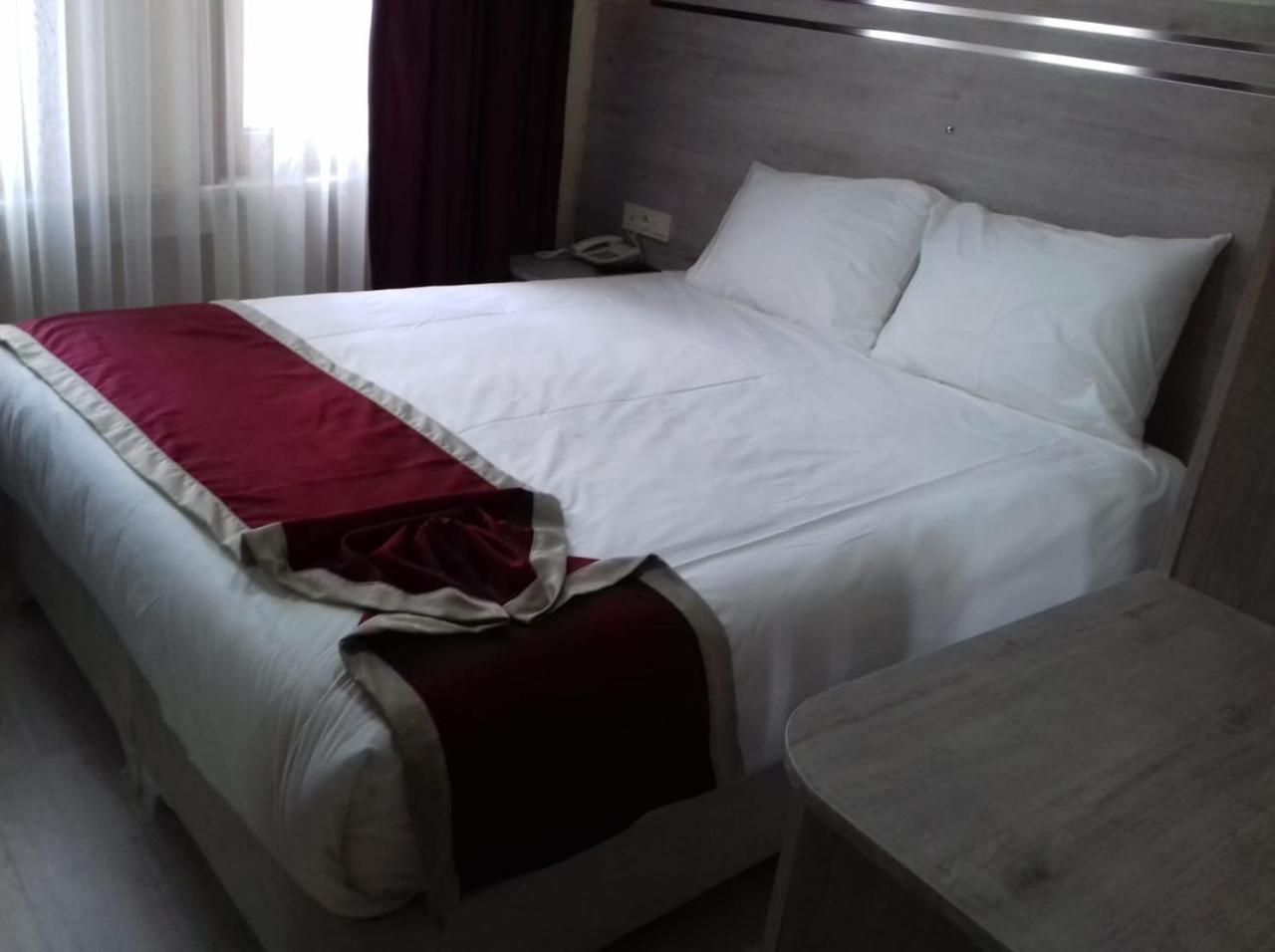 Beijing Hotel Istanbul Exteriör bild
